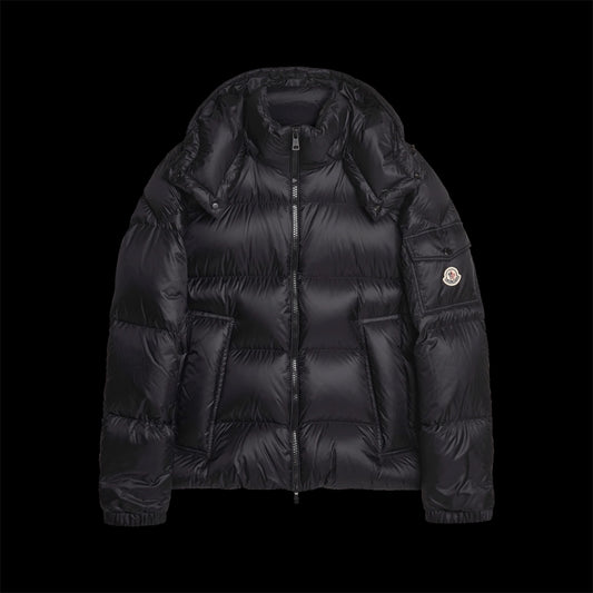 Moncler Jacket Hub